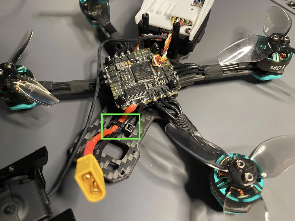 Sub250 Oasisfly25 drone FPV freestyle 2,5 pouces