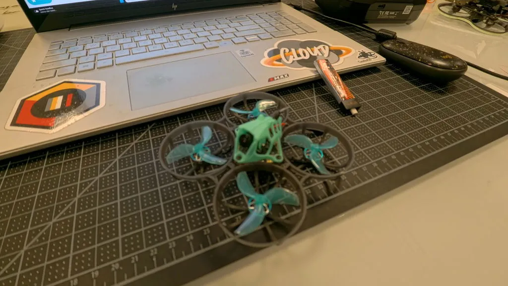 Sub250 Nimble65 drone whoop analogique 65mm 1S