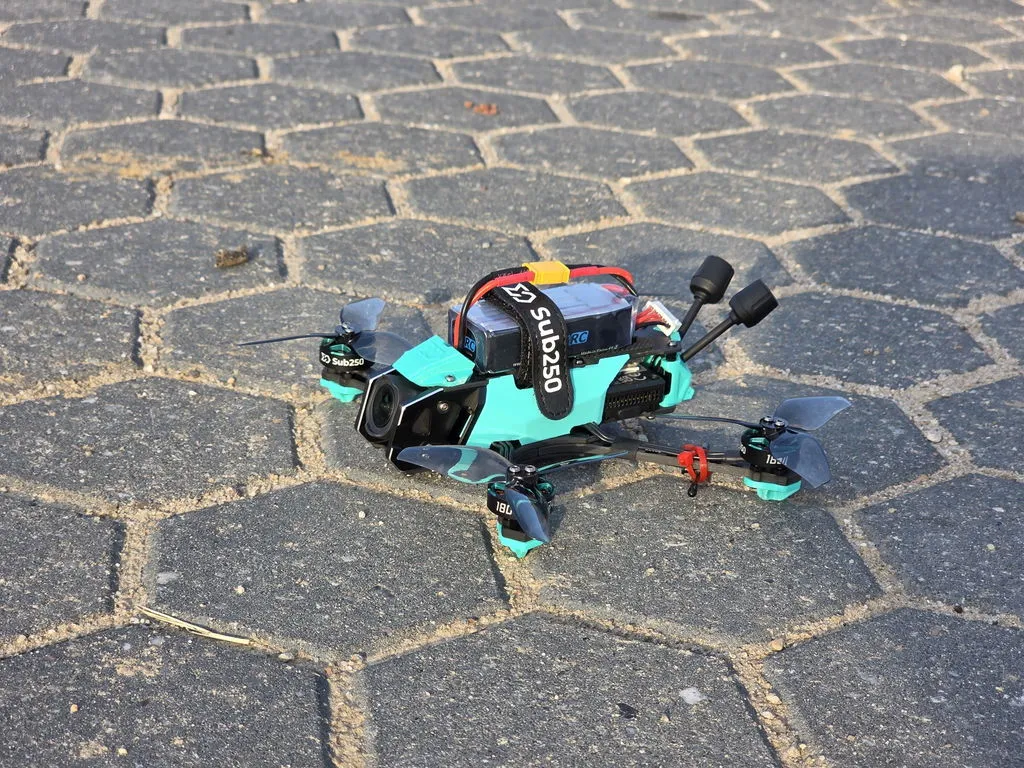 Sub250 OasisFly35 DC drone FPV