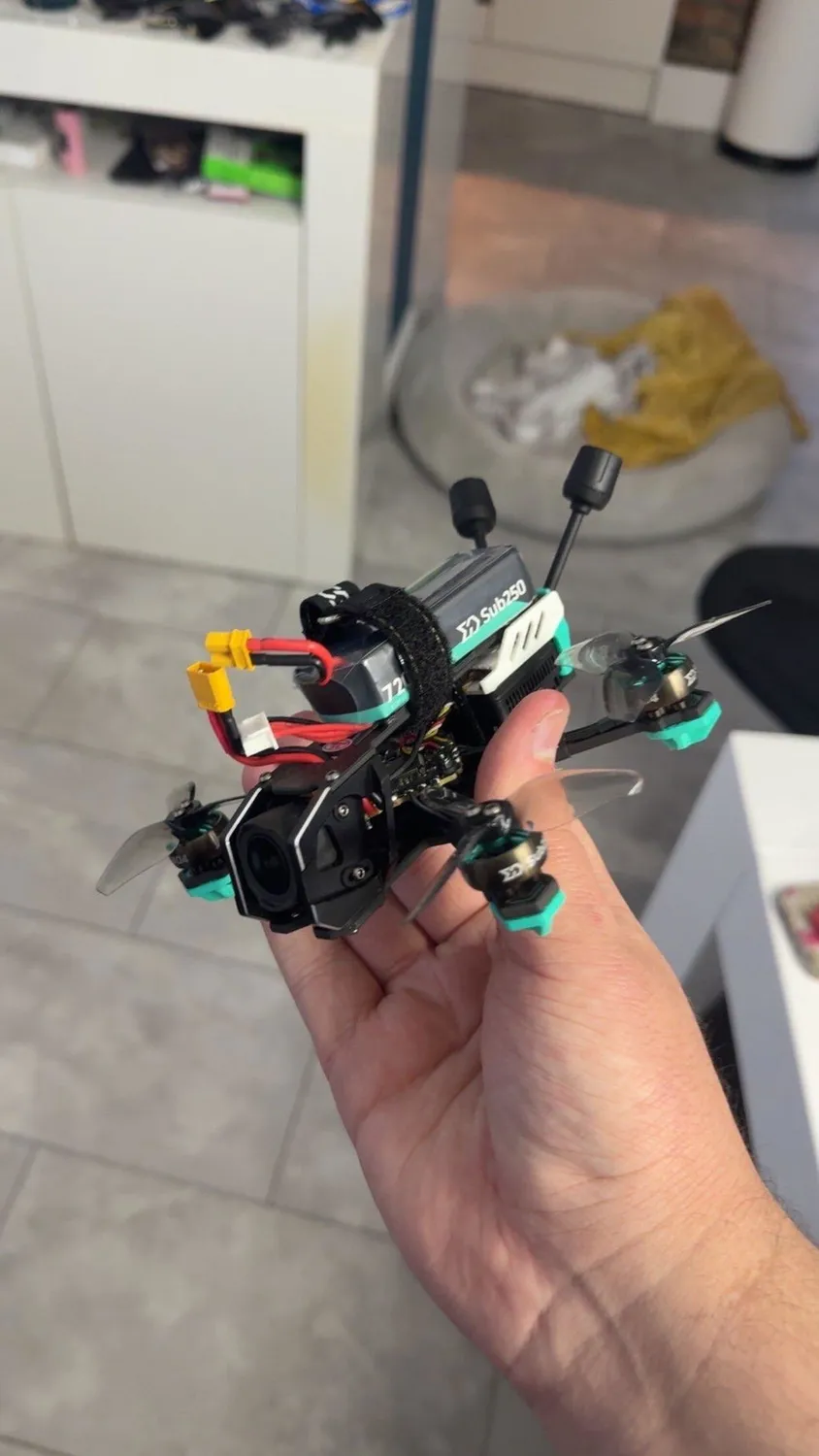 Sub250 Oasisfly25 drone FPV freestyle 2,5 pouces